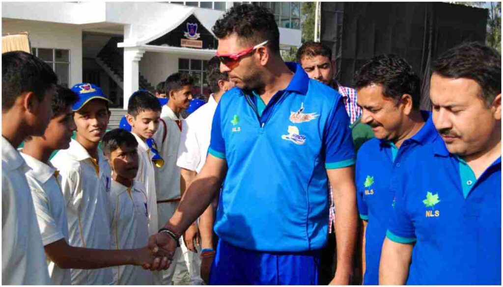 Yuvraj Singh Cricket Academy फीस, एडमिशन और लोकेशन